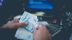 Halkbank'tan Sınırları Zorlayan Kampanya: Maaşınızın Tam 22 Katı Kredi Fırsatı Başladı! - Mdr